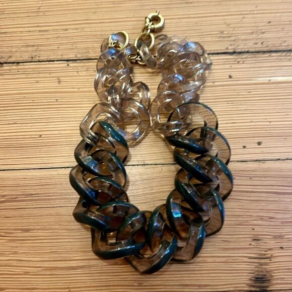 J.CREW Ombre Lucite Chunky Link Necklace. - Picture 7 of 15